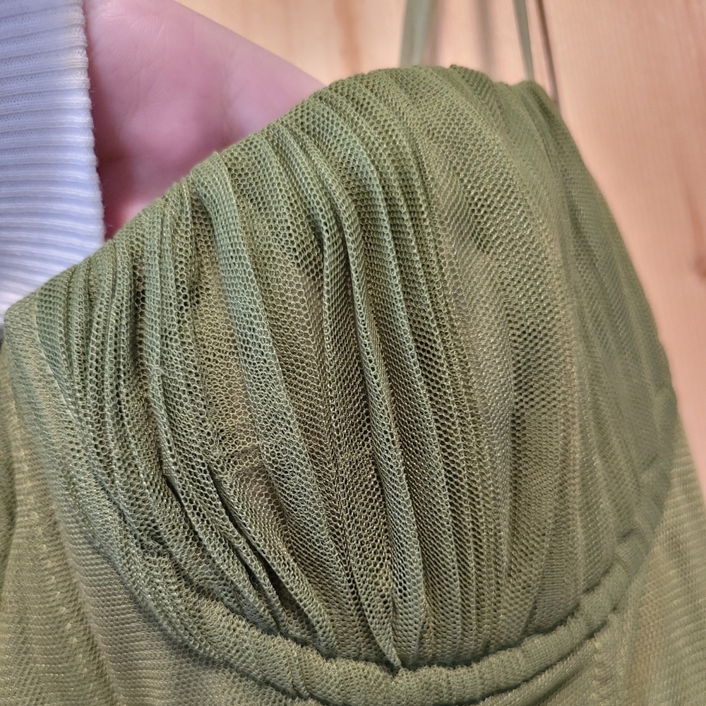Hutch Amara Corset Pleated Midi Dress - Picture 2 of 9